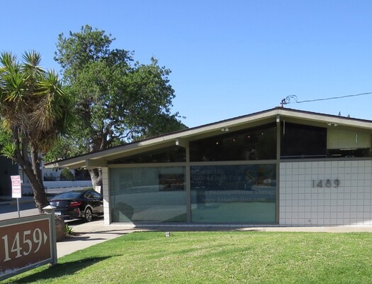 $35,000 Thousand Oaks CA Main Boulevard, Signage, Easy access. 40 years of patients