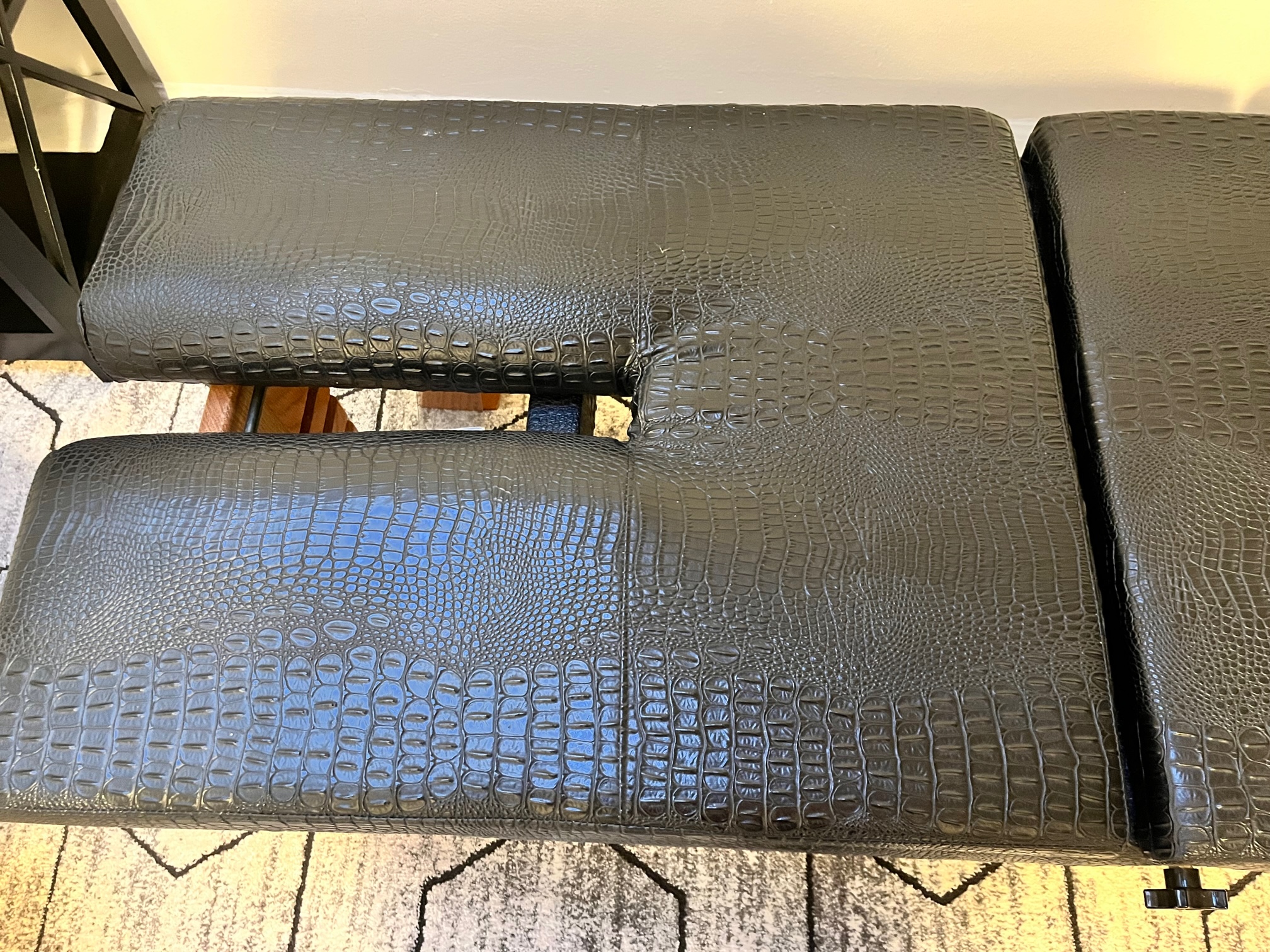 Black Alligator Chiropractic Table