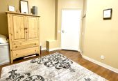 Encino Treatment Room Available