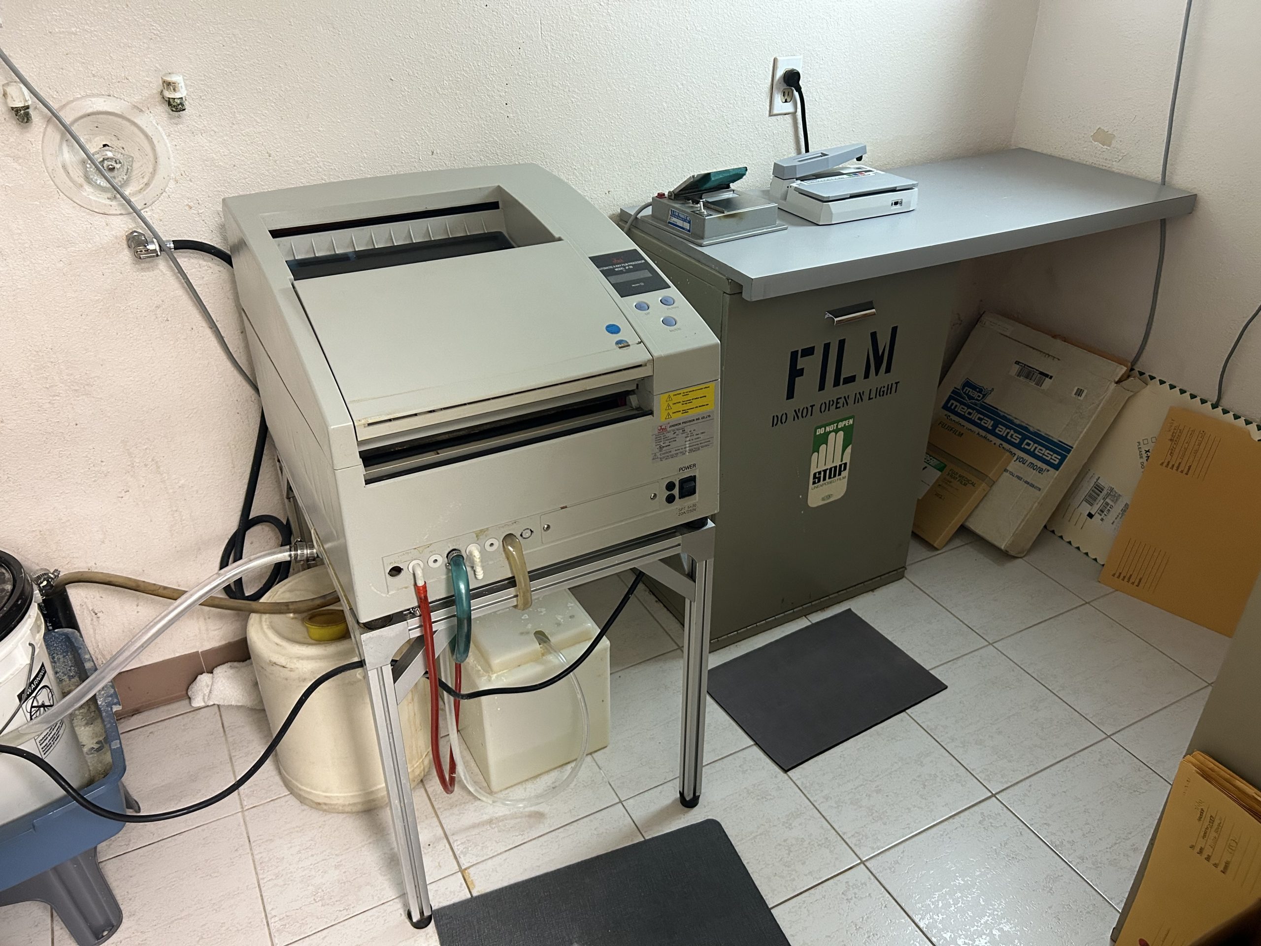 FREE Dark Room Equipment