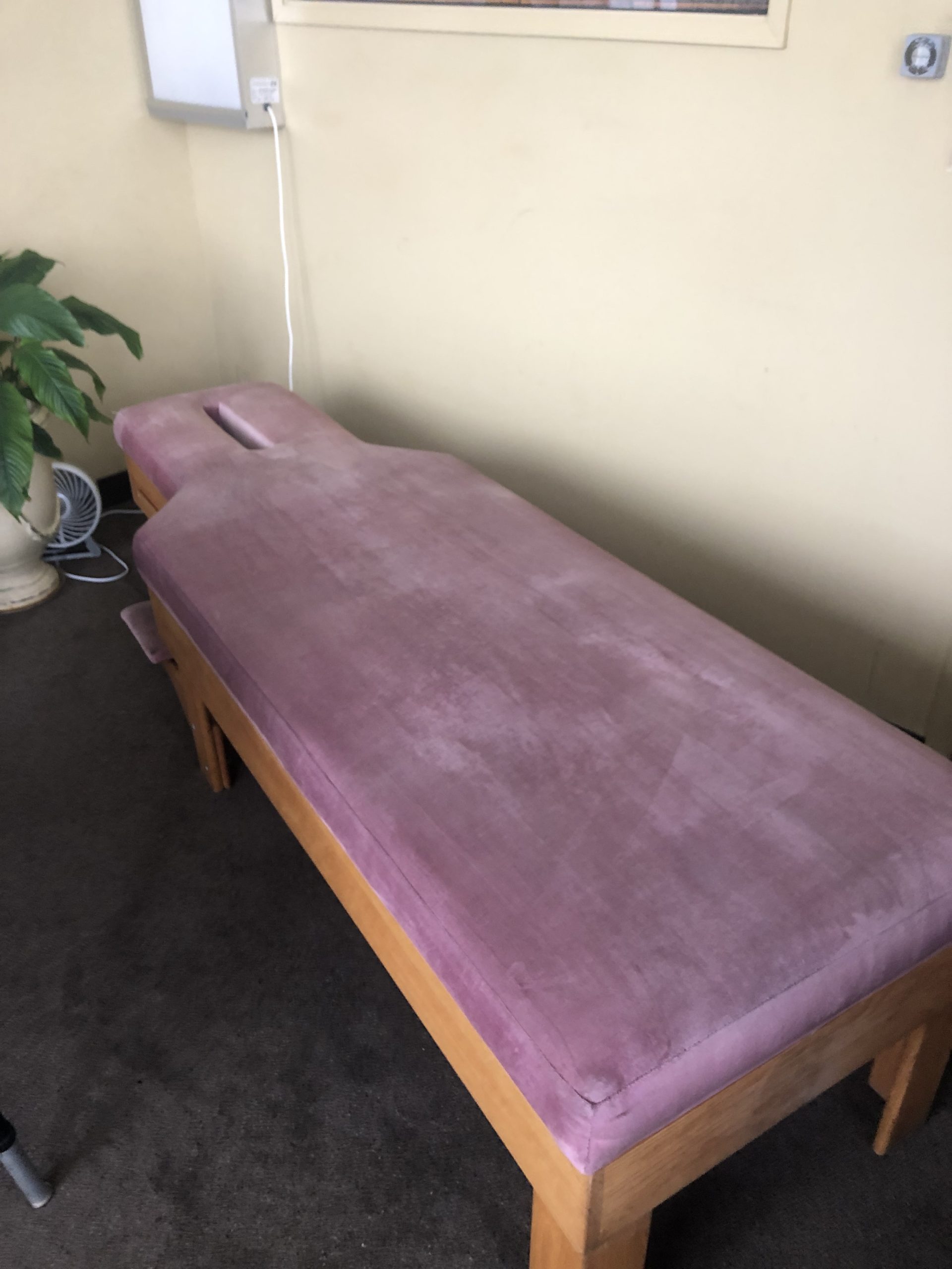 Custom flat bench