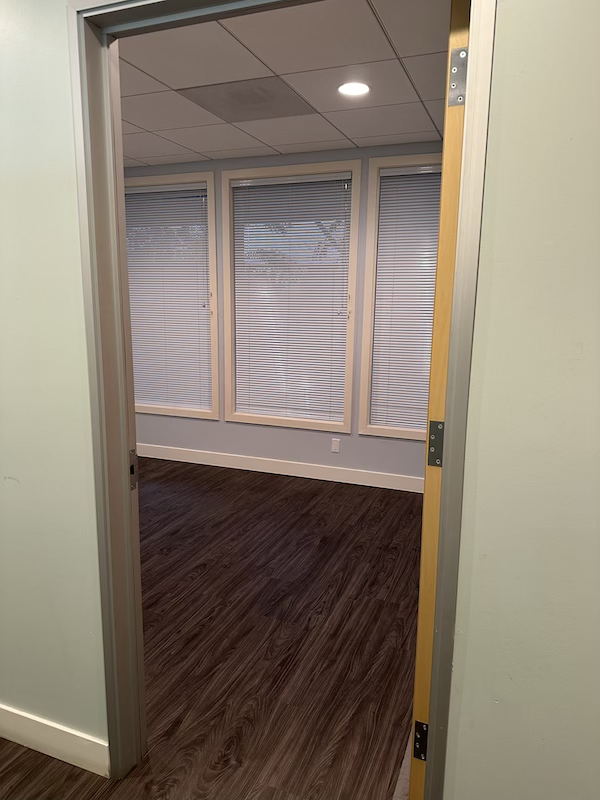 West LA room for rent