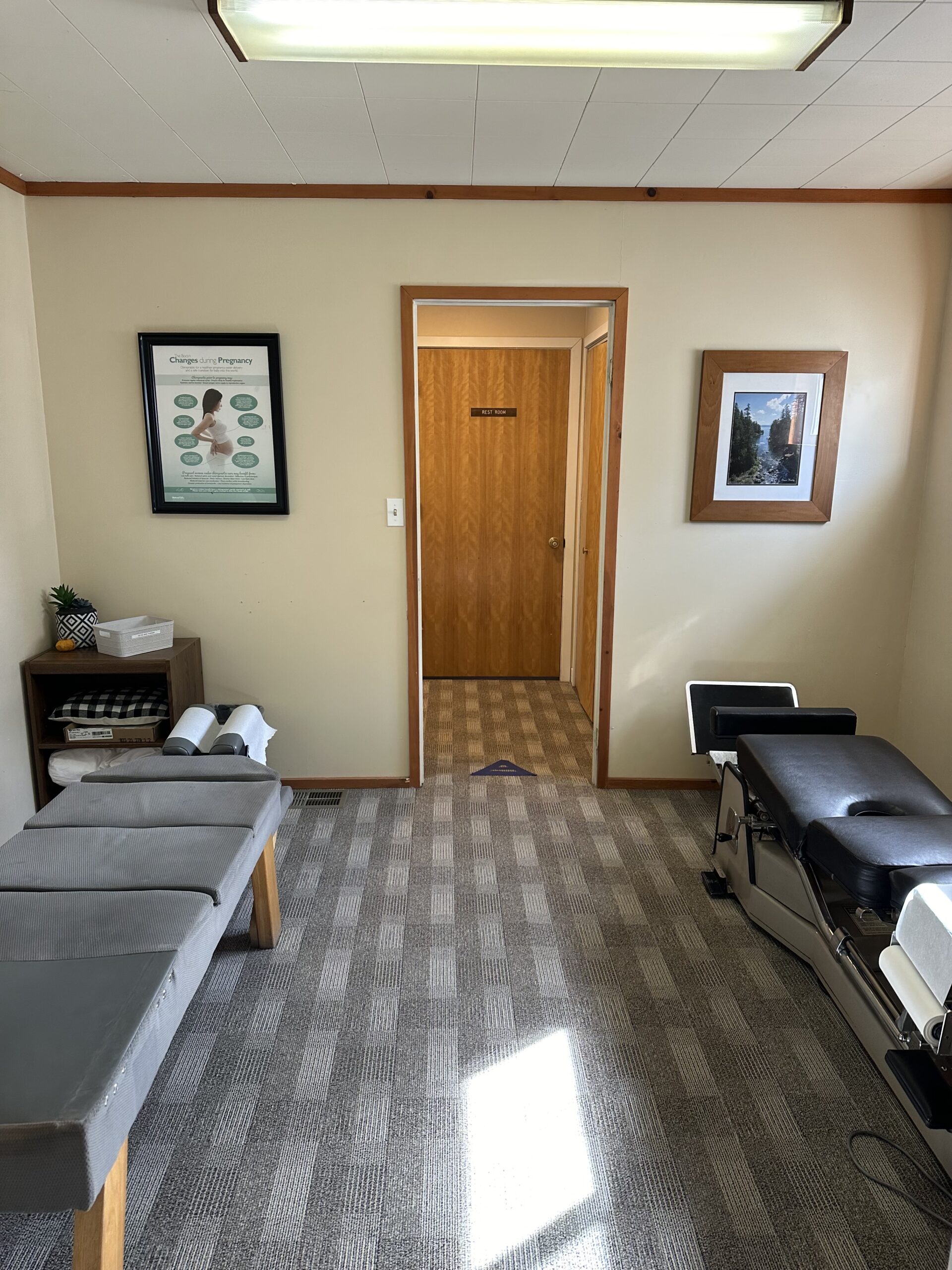 Associate Doctor in Mountain Town